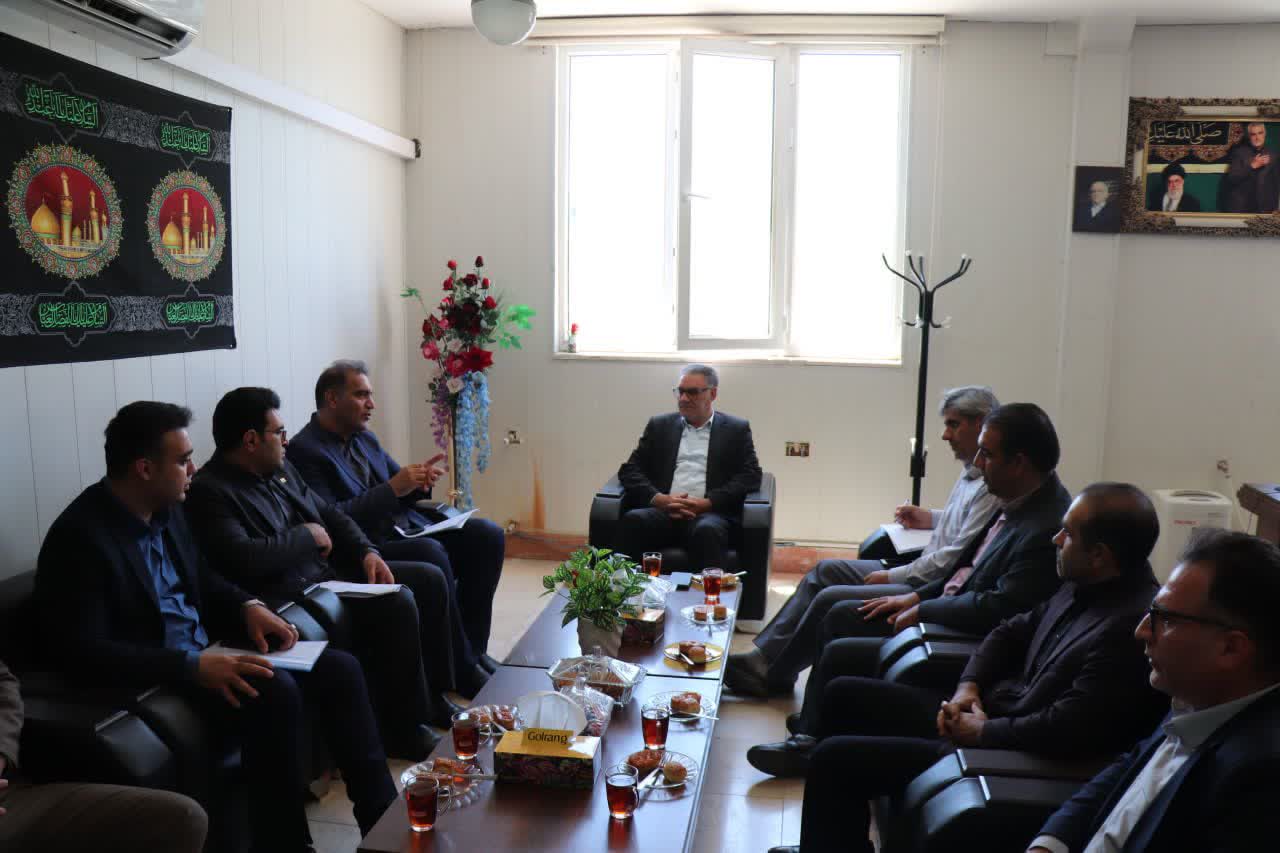 مدیرعامل شرکت شهرک‌های صنعتی لرستان: توسعه زیرساخت‌های صنعتی دلفان با رفع موانع تولید شتاب می‌گیرد