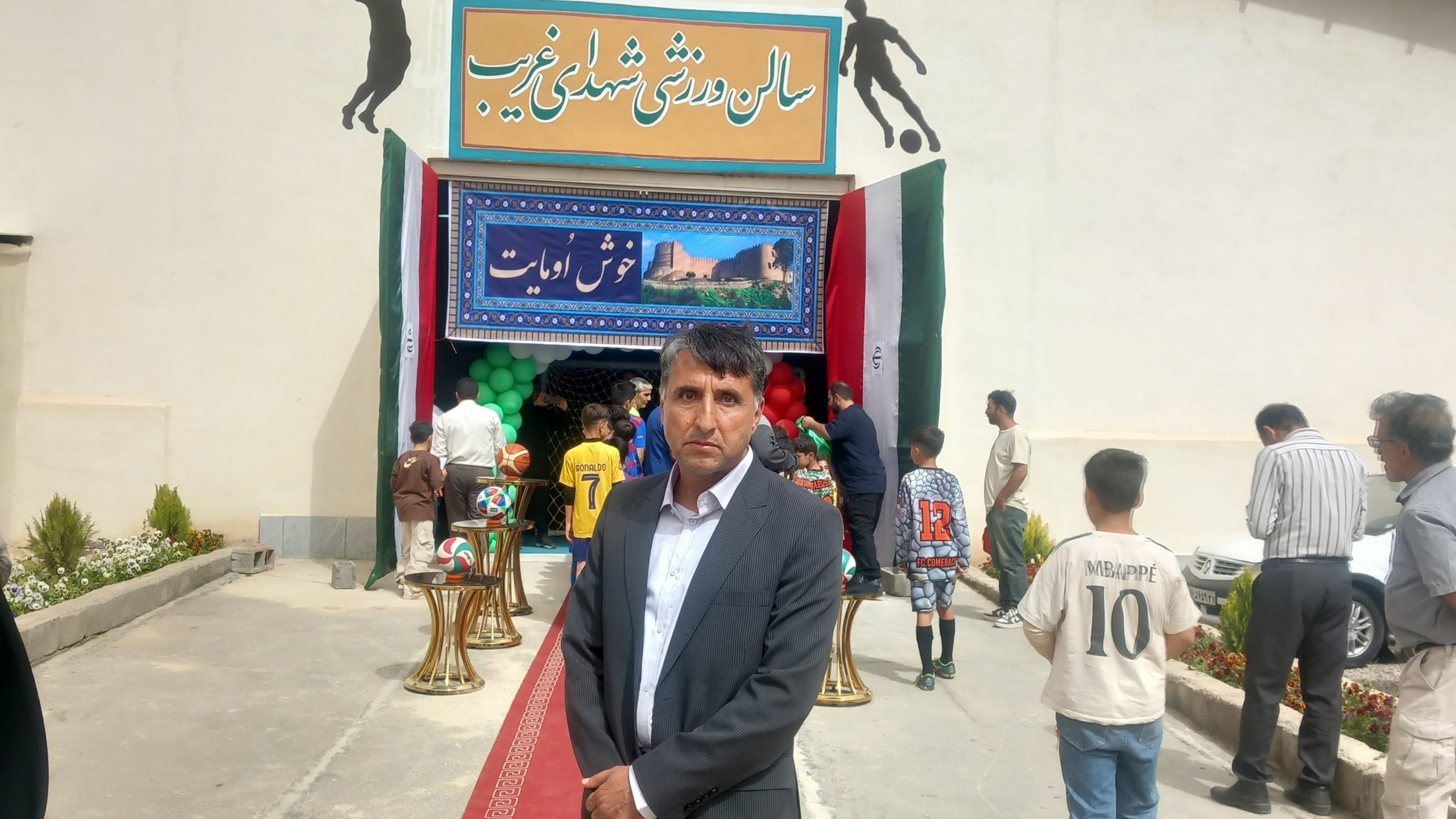 «سرانه ورزشی لرستان به سمت یک متر مربع می‌رود»؛ افتتاح سالن شهدای غریب و کلنگ‌زنی سالن کشتی استاندارد